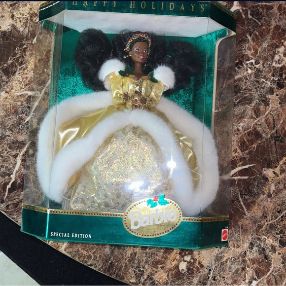 1944 happy holiday barbie - Picture 1 of 2